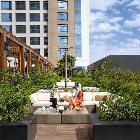 Movenpick Hotel And Residences Riyadh Riade Exterior foto The Park, Hyderabad